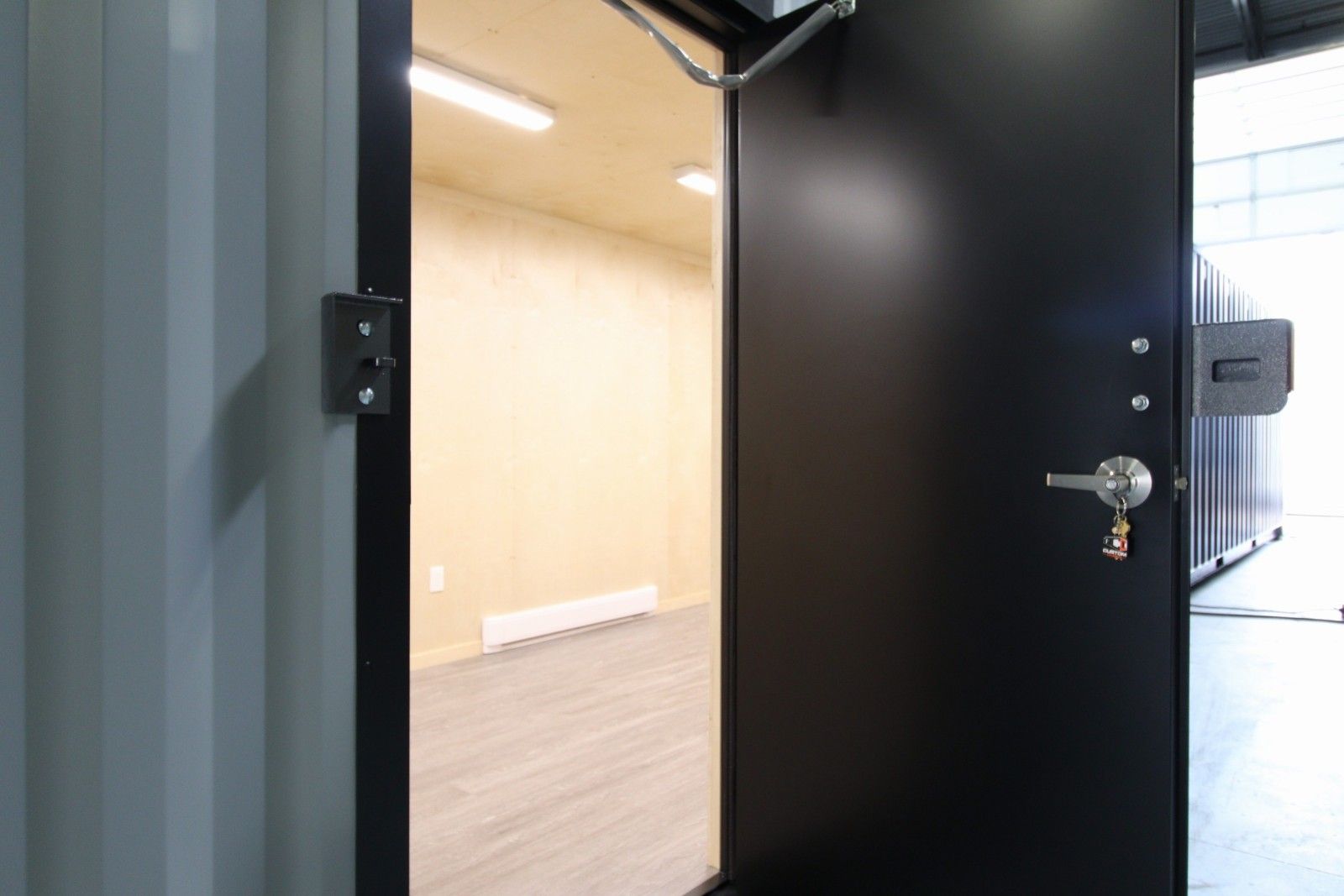 40&rsquo; Office CUBE &ndash; Wood Finished - CONTAINERS DIRECT PTY LTD